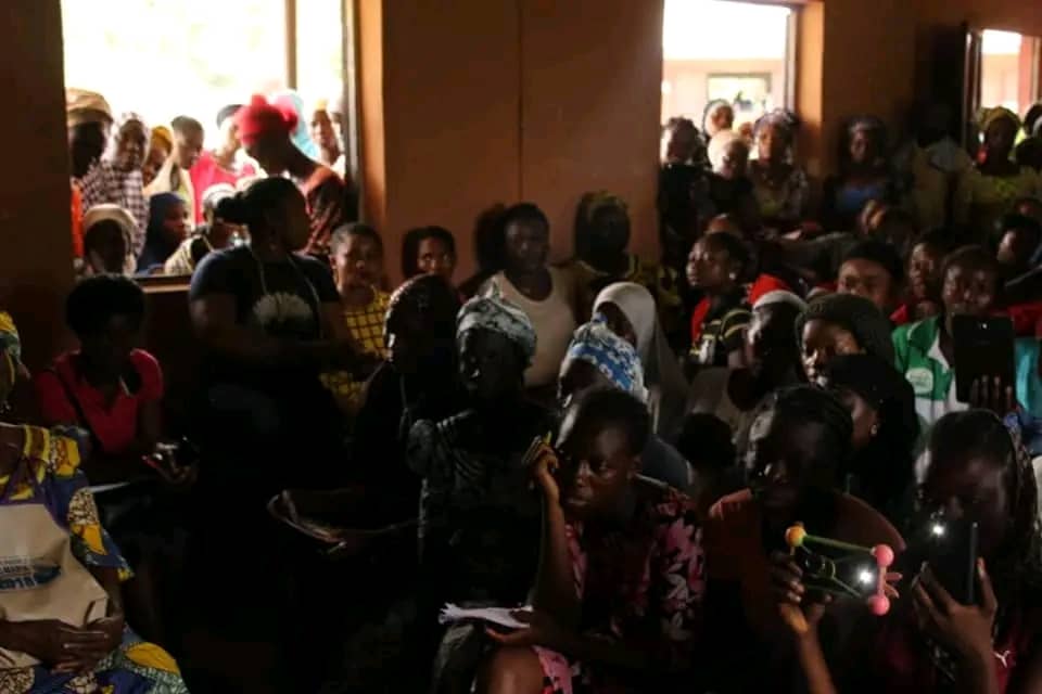 Community members listening during an IMSSM meeting